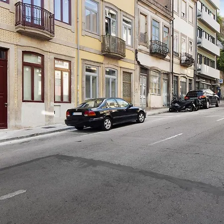 Village 6 * Porto